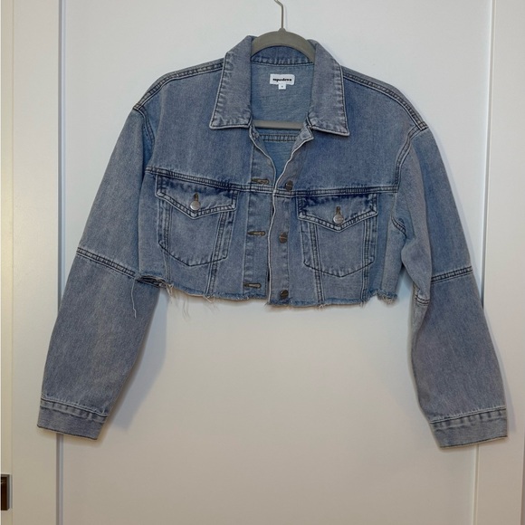Superdown Cropped Denim Jacket - Picture 4 of 8